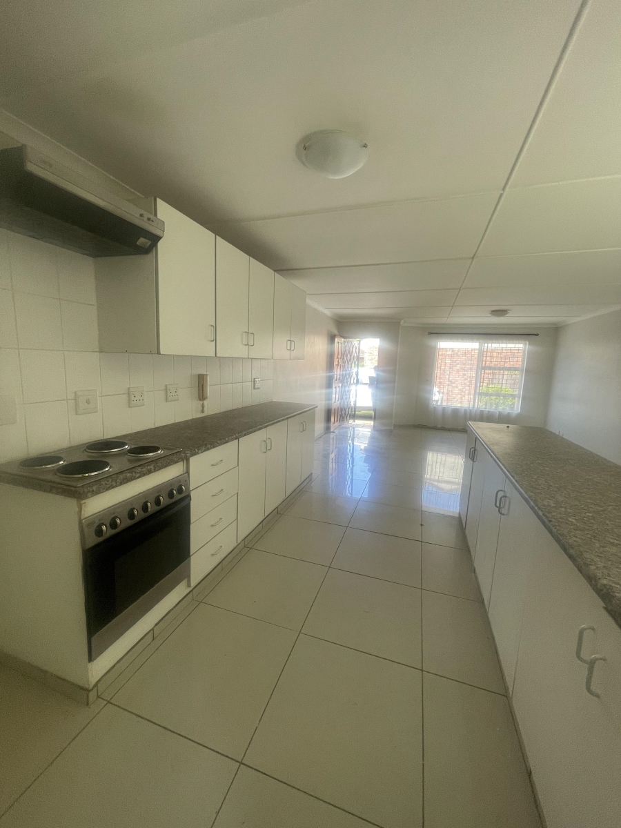 2 Bedroom Property for Sale in Nahoon Valley Park Eastern Cape